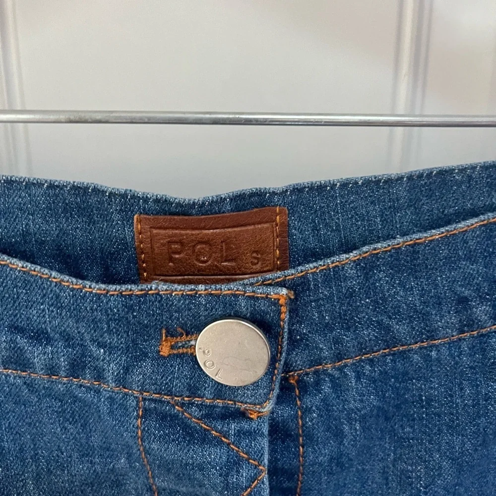POL distressed‎ Jean skirt button front size small